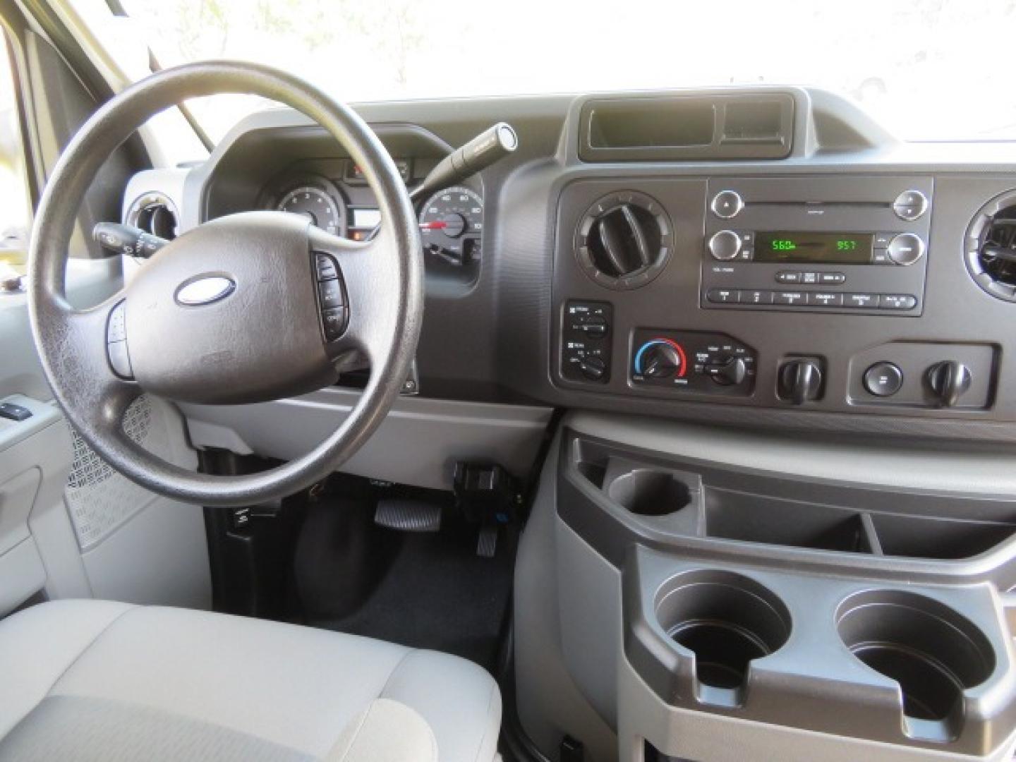 2014 White /GRAY Ford E-Series Wagon XLT (1FBSS3BL6ED) , AUTOMATIC transmission, located at 4301 Oak Circle #19, Boca Raton, FL, 33431, (954) 561-2499, 26.388861, -80.084038 - Photo#88